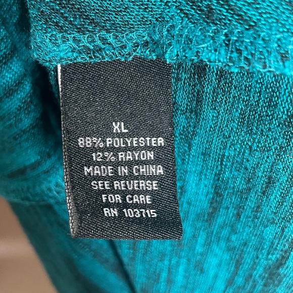 Zac & Rachael Green Long Sleeve Top Size XL - Picture 3 of 4